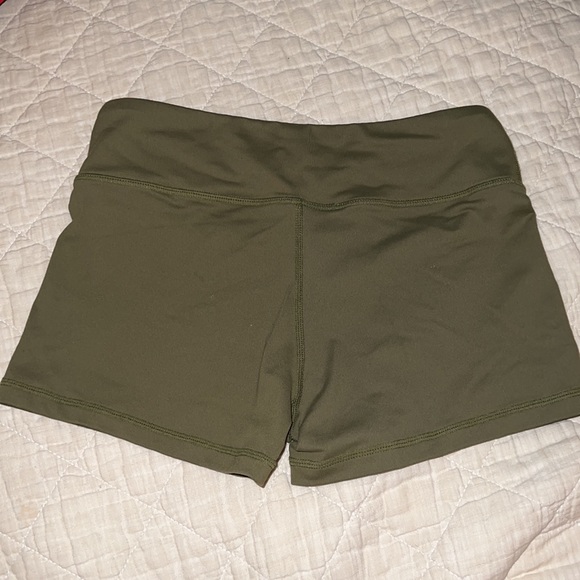 Treign Spartan Short - Picture 2 of 2